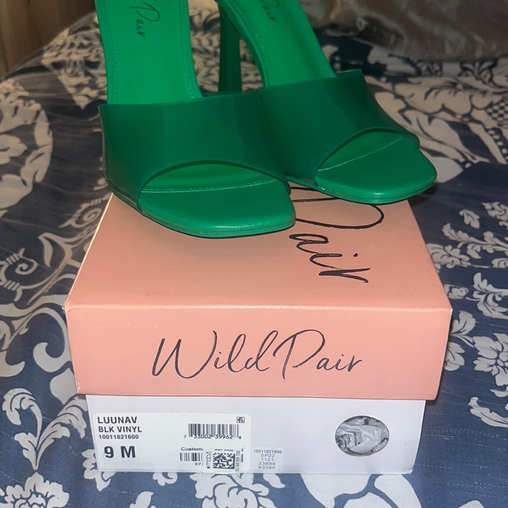 Green Heels